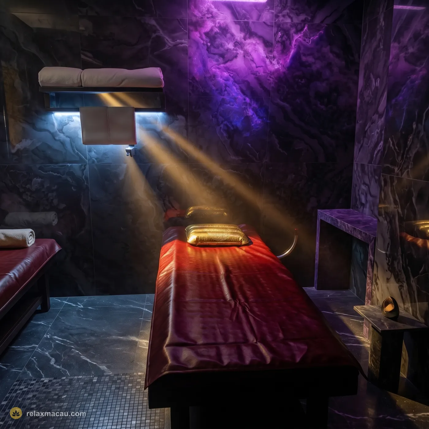 Manhao Spa signature red waterbed suite